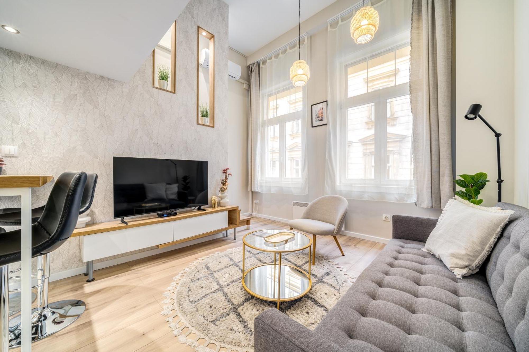 Rákóczi 2 Bedroom Stylish Apartment Budapest Esterno foto